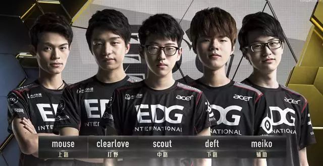 比赛中继续 比赛中继续